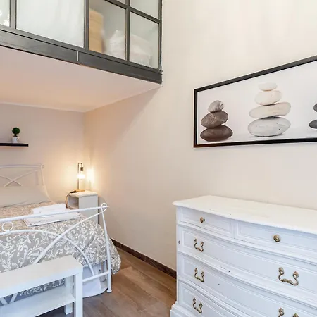 Porta Susa Loft Vittorio トリノ